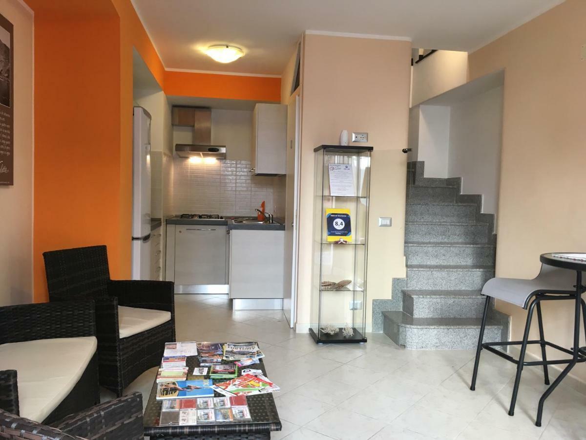 B&B Al Vicoletto Шилла Экстерьер фото